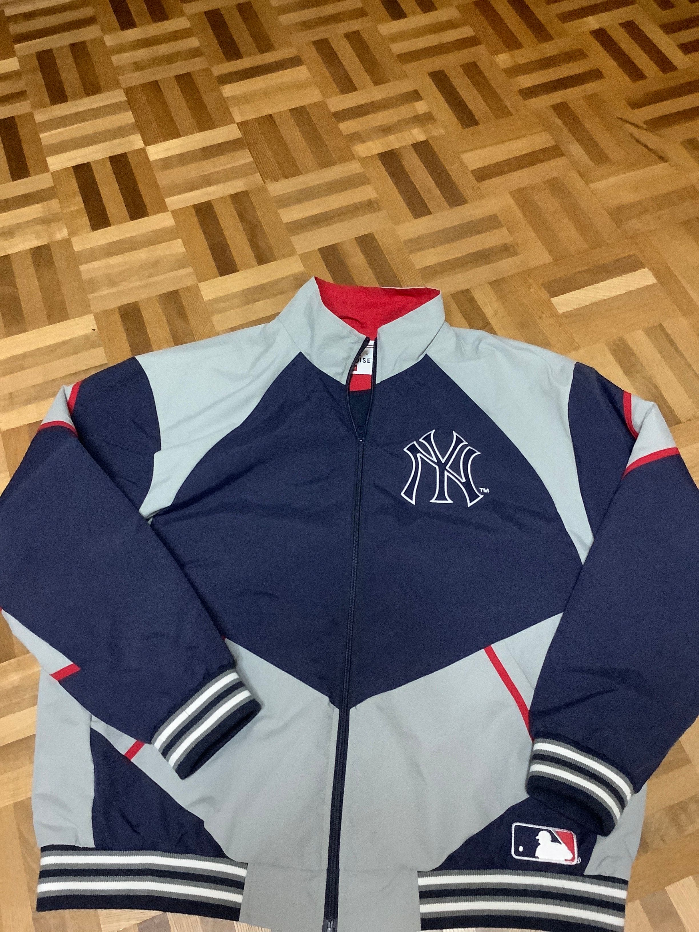 Supreme New York YankeesTM Track Jacket "Navy"
