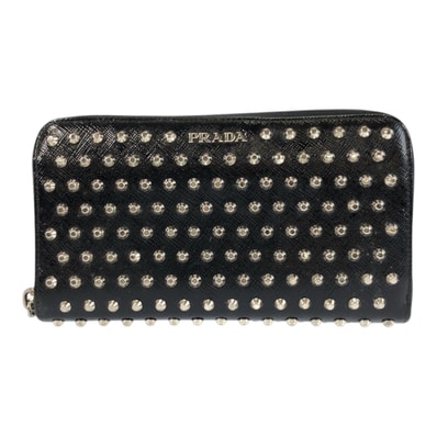 美品 PRADA プラダ スタッズ ブラック 黒 レッド シルバー金具 パテントレザー 長財布 ロングウォレット 600466 【中古】