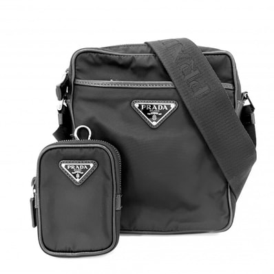 PRADA プラダ ショルダーバッグ 肩掛け 斜め掛け トライアングルロゴ メンズ レディース 男女兼用 2VH112 ナイロン ブラック 黒 シルバー金具 ユニセックス【中古品】