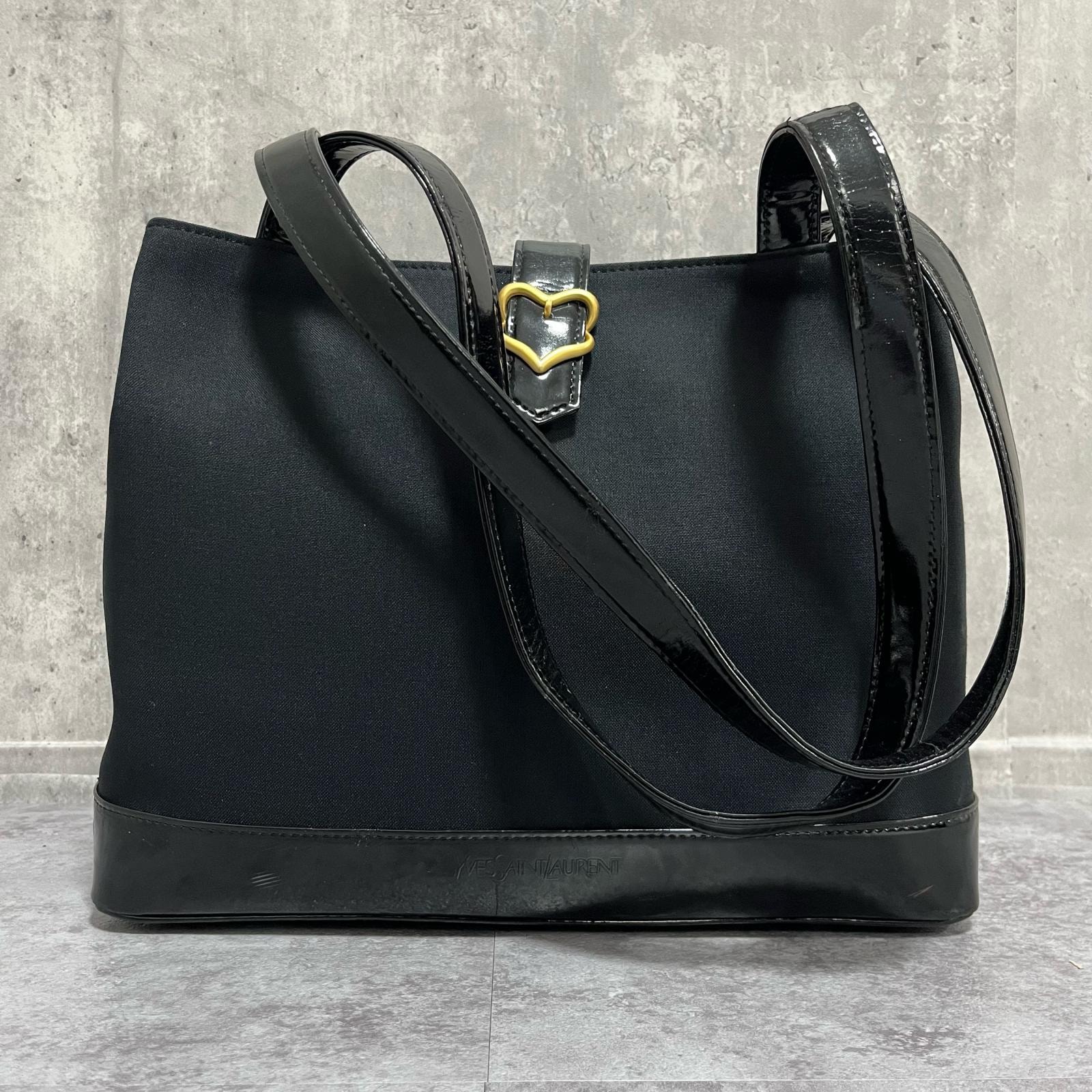 イヴ・サンローラン ハンドバッグ レディース