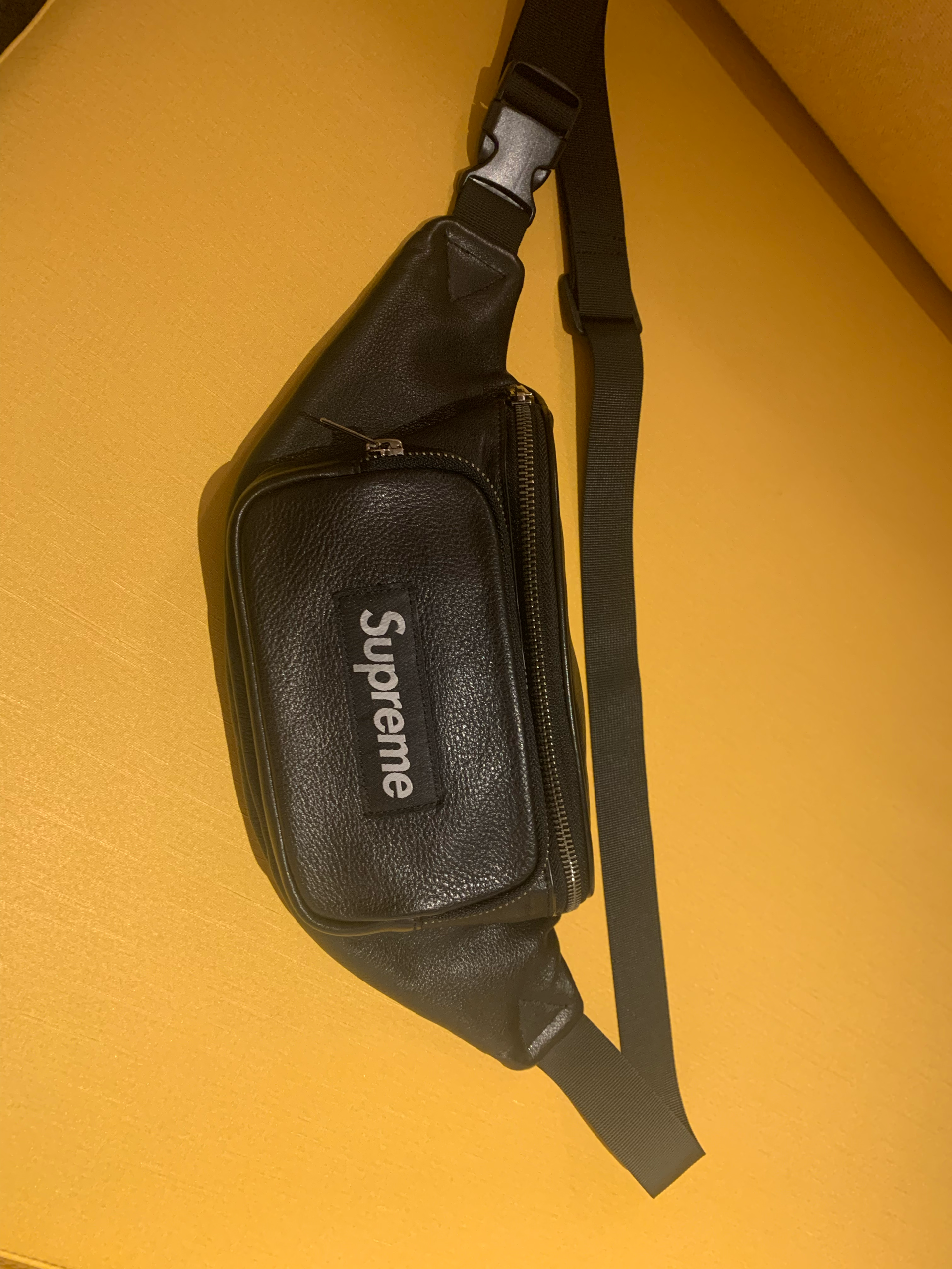 supreme 17ss レザーショルダー