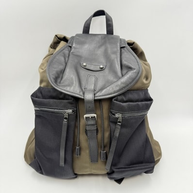 BALENCIAGA(バレンシアガ)クラシック トラベラー バックパック リュック カーキ系 キャンバス レザー シルバートーン金具 ユニセックス