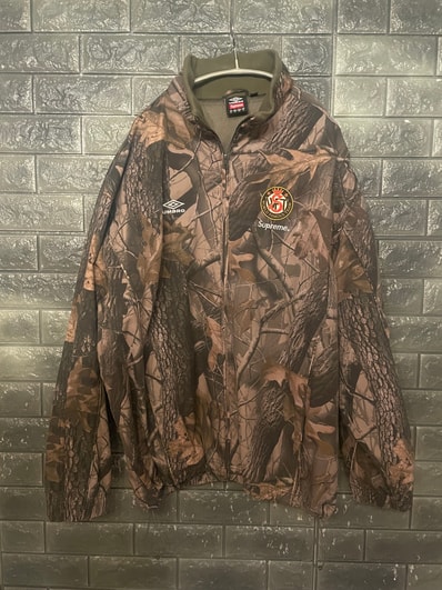 Supreme x Umbro Cotton Ripstop Track Jacket (26SS) "Realtree Hardwoods Camo"