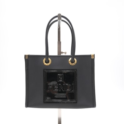 FENDI(フェンディ)ミニトートバッグ ブラック ラバー FFロゴ 1925 ロゴパッチ ゴールド金具 ハンドバッグ ミニバッグ レディース【中古】
