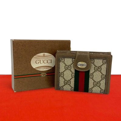 GUCCI グッチ シェリーライン GG 柄 ロゴ レザー PVC 二つ折り財布 ブラウン
30268
