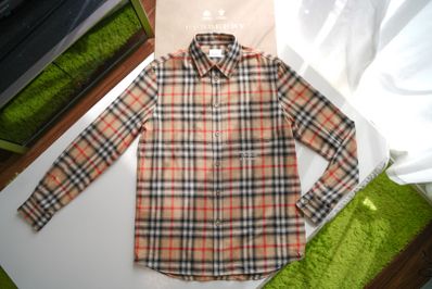 【現行モデル】☆入手困難・超希少・高級品☆バーバリー☆ノバチェックシャツ☆