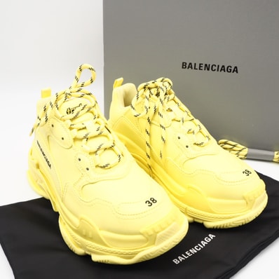 極美品 BALENCIAGA バレンシアガ トリプルS スニーカー 8 24.5 524039 スニーカー イエロー ポリウレタン レディース