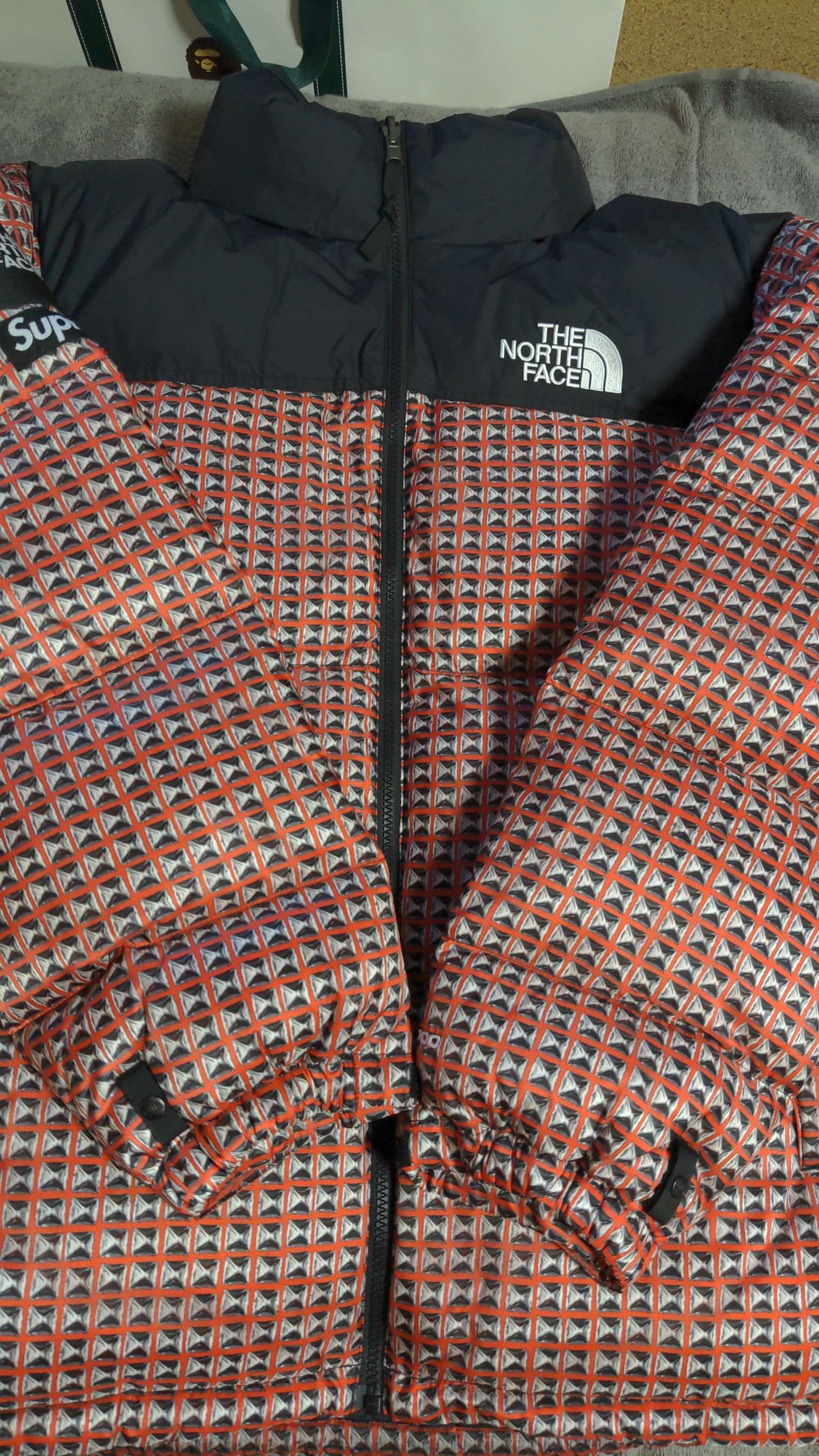 Supreme x The North Face Studded Nuptse Jacket "Red"
