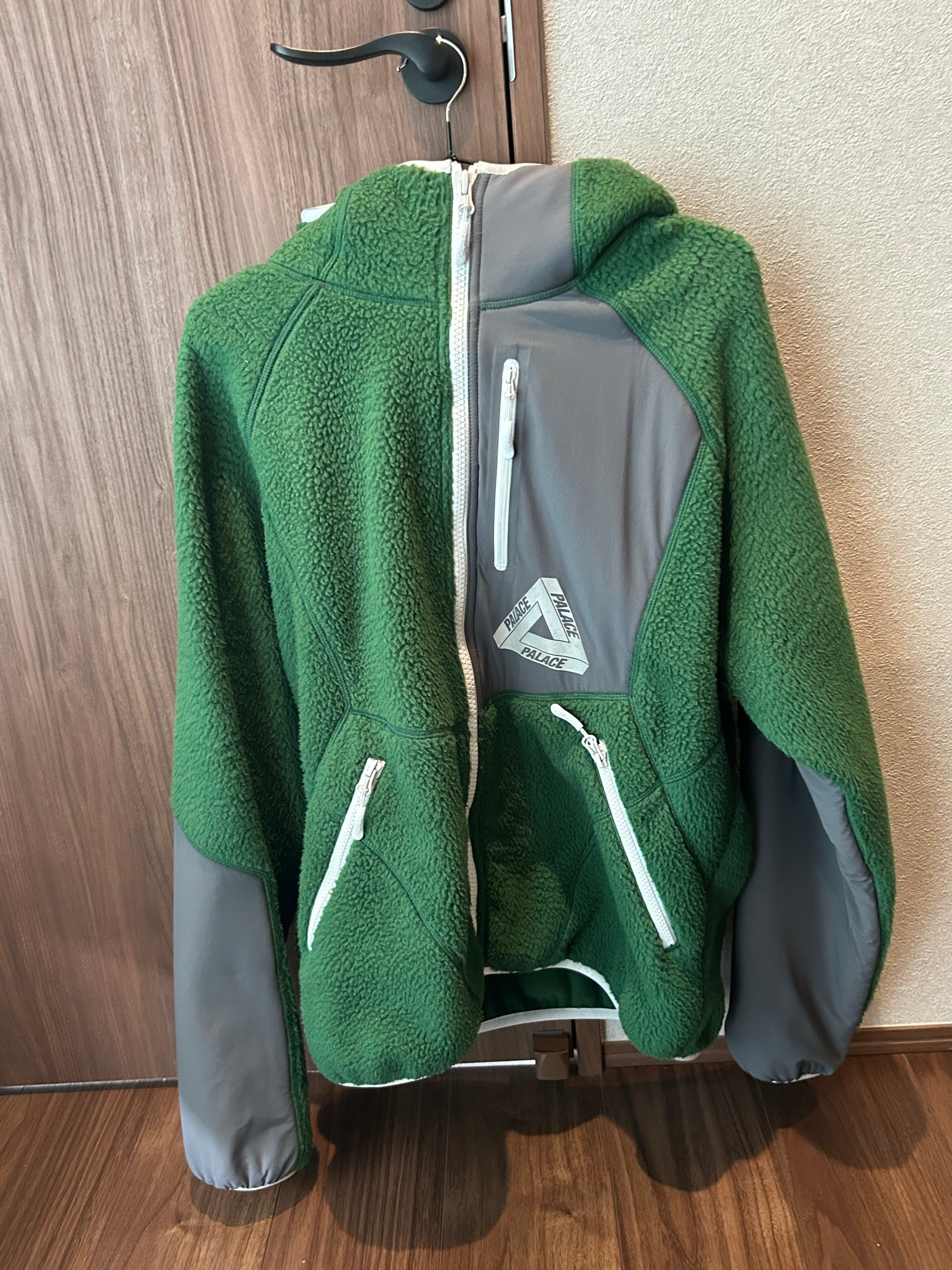 PALACE x Oakley Fleece 