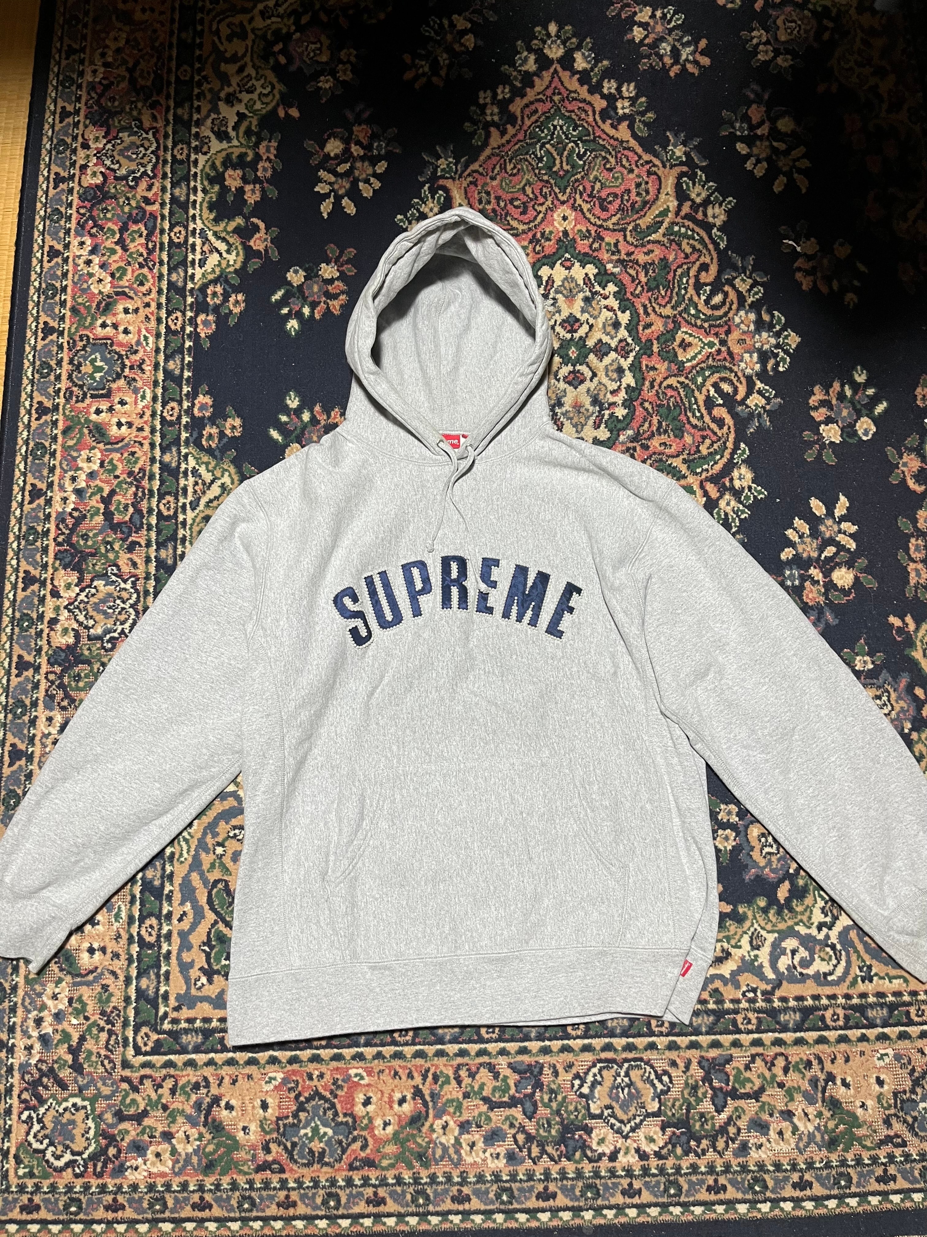 Supreme Pearl Logo Hooded Sweatshirt "Grey"