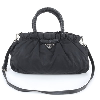 プラダ テスート ナイロントライアングルロゴショルダーバッグ