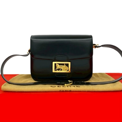 CELINE セリーヌ ロゴ 馬車金具 レザー ショルダーバッグ ブラック
63809