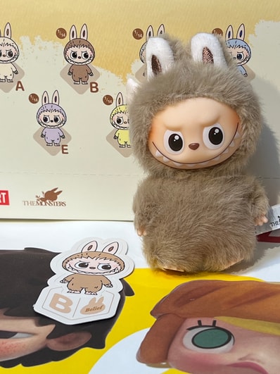 POP MART THE MONSTERS (LABUBU) Pin for Love Series-Vinyl Plush Pendant (A-M) B