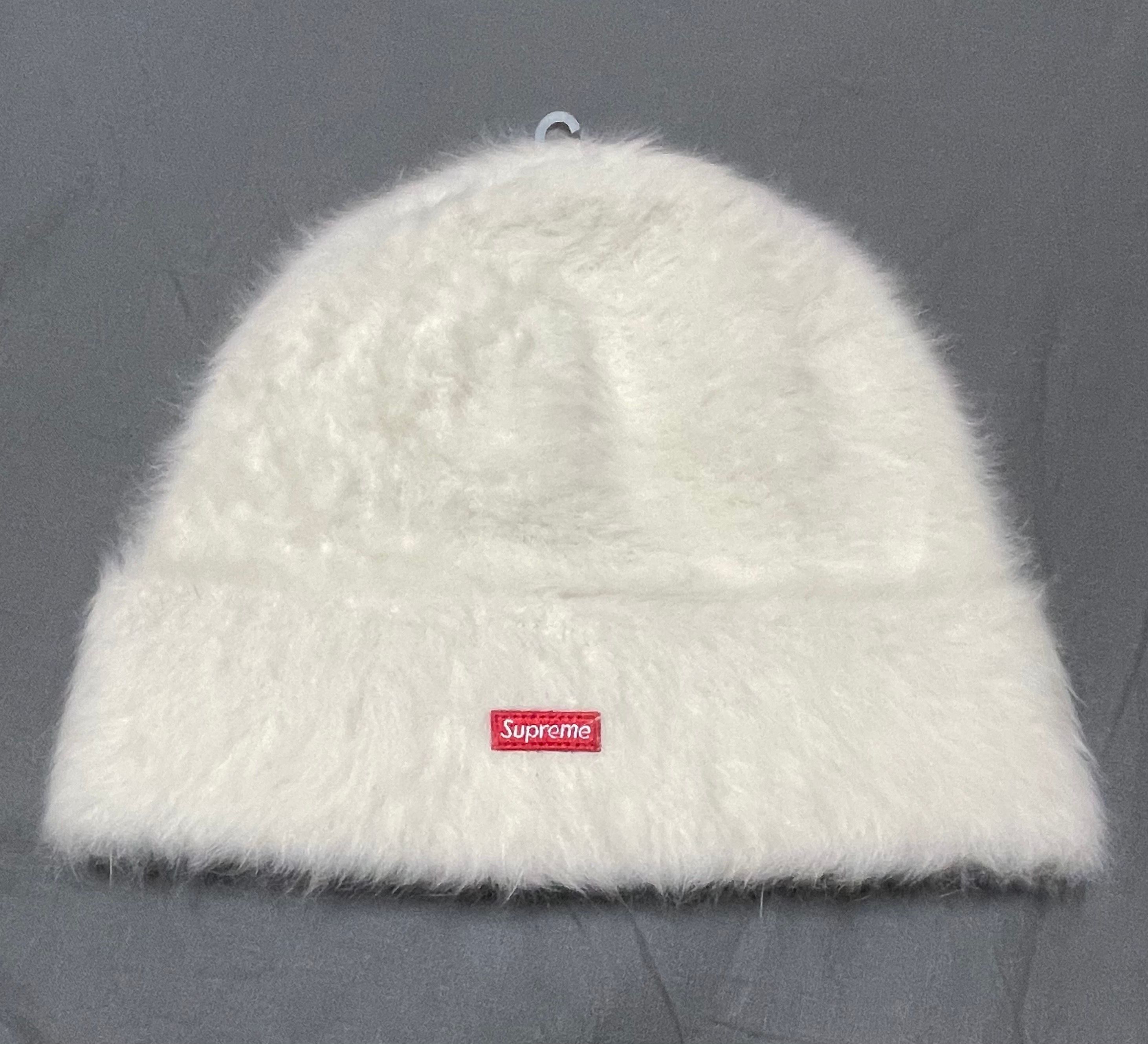Supreme Kangol Furgora Beanie "White" (FW20)