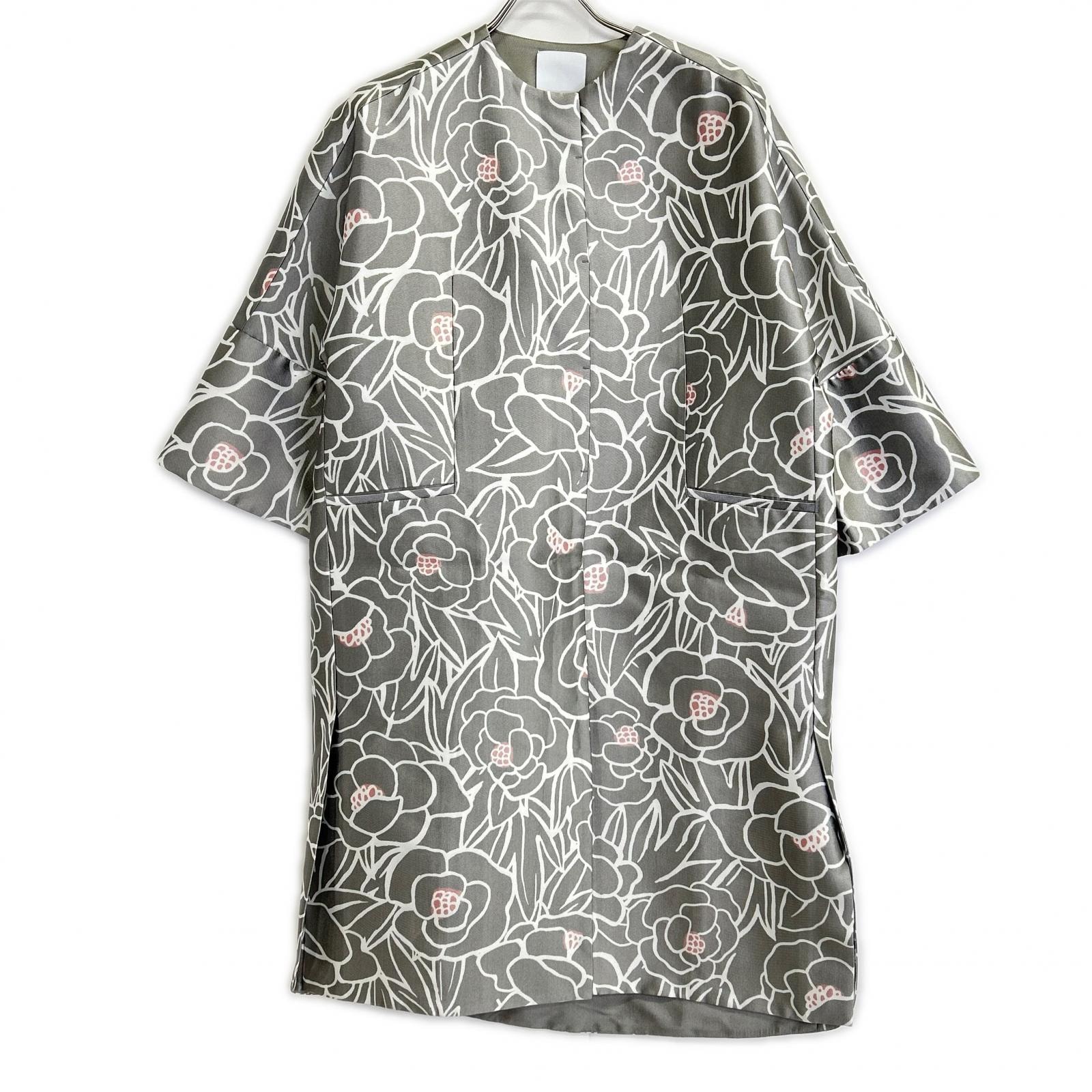 クルチアーニ CDM0802 カメリア柄 シルク ノーカラーコート 38