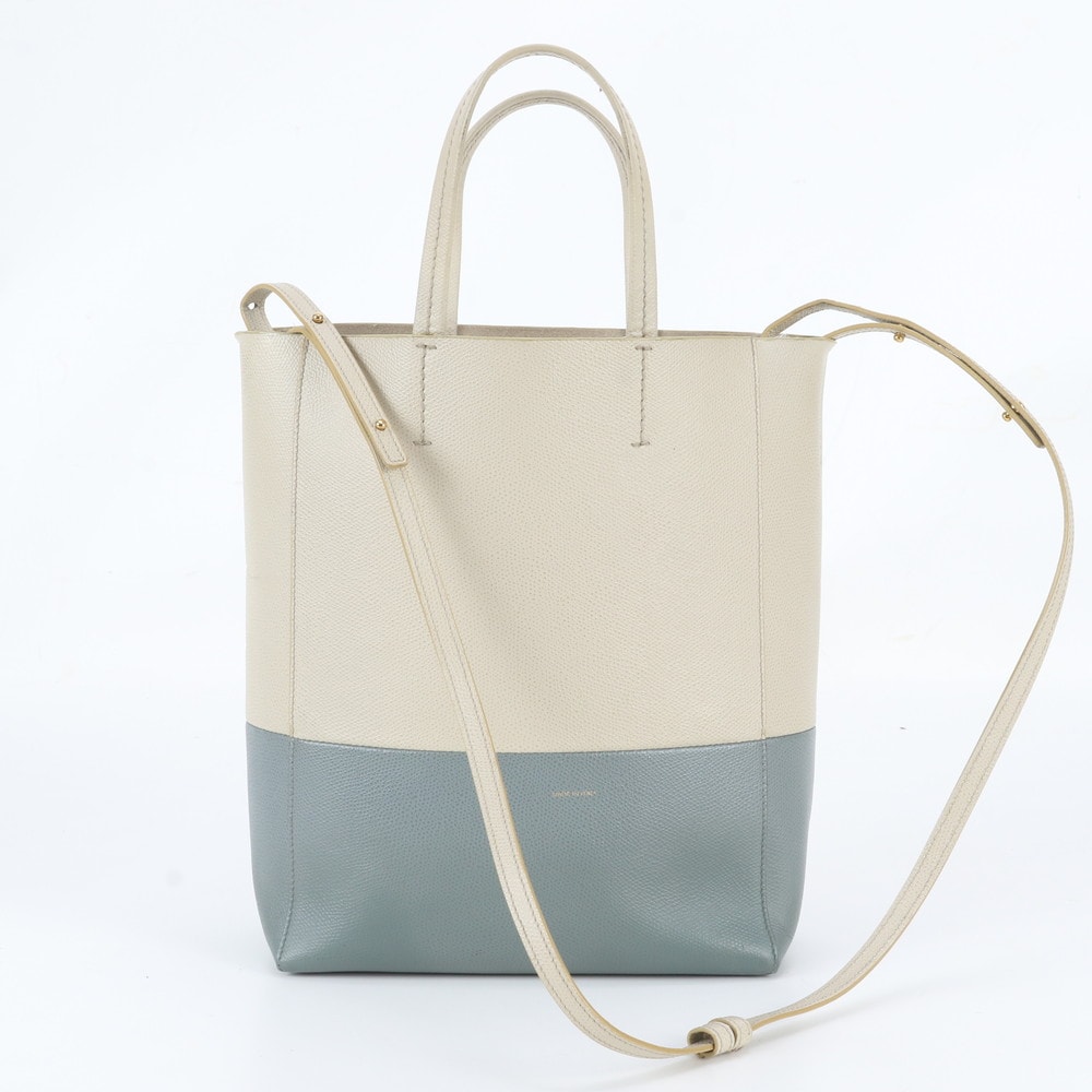 ■美品 セリーヌカバ バーティカル スモールショルダーバッグ レザー