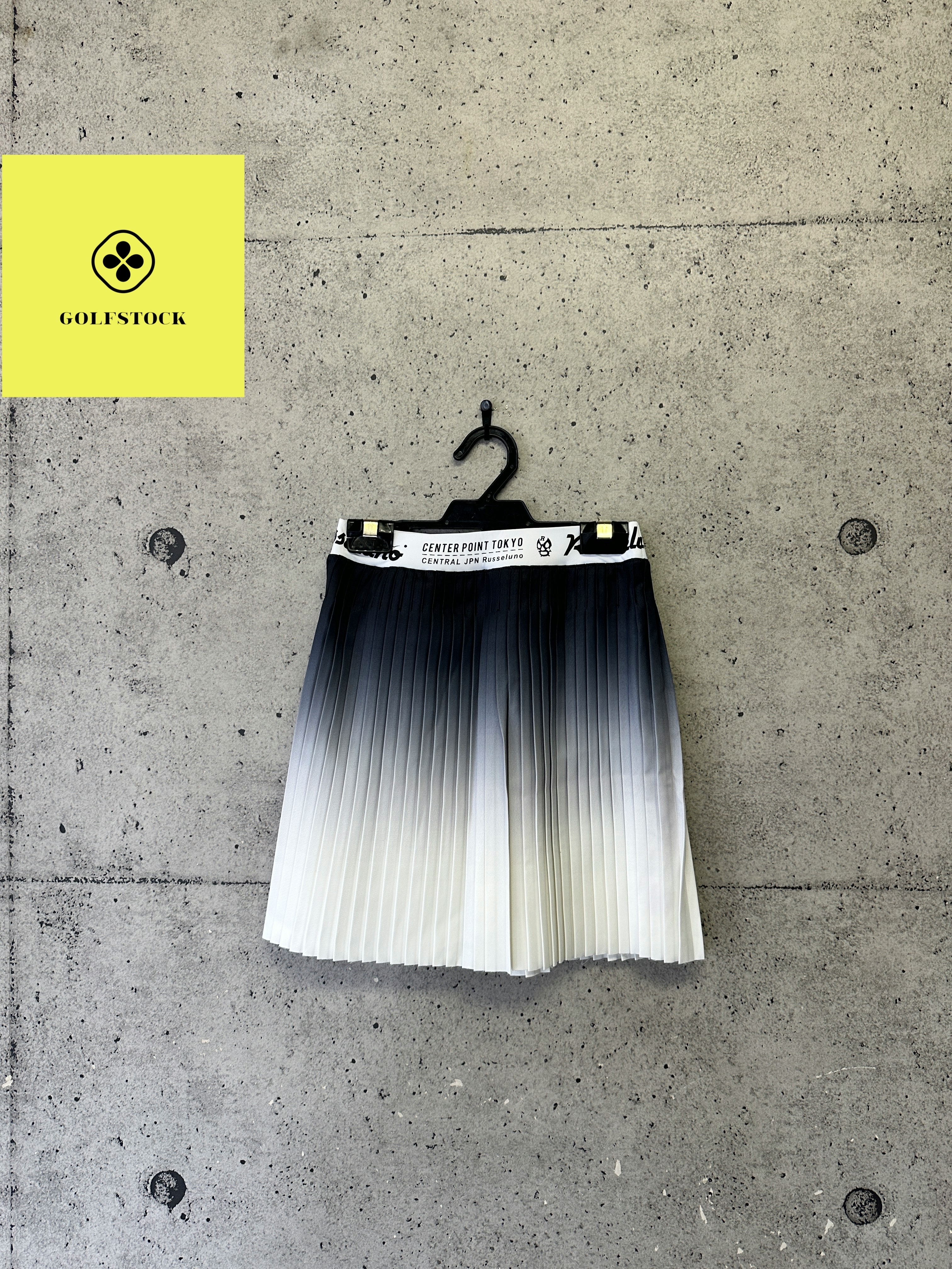 【新品未使用】サイズ0(XS-S)インナースパッツ付スカート ラッセルノゴルフウェア2982