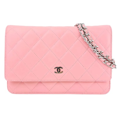 CHANEL シャネル マトラッセ ココマーク チェーンウォレット 財布 ショルダーバッグ AP0250 ラムスキン ピンク シルバー レディース【中古】
