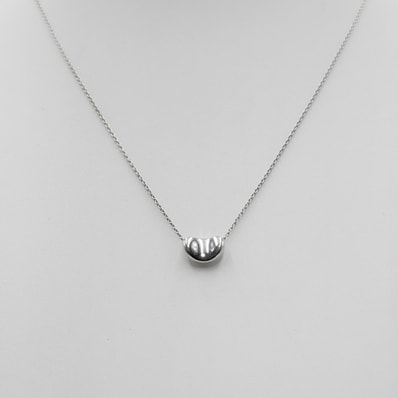 TIFFANY & Co.(ティファニー)ビーン デザイン ペンダント ネックレス シルバー SV925 エルサ・ペレッティ 44cm 保存箱付【中古】