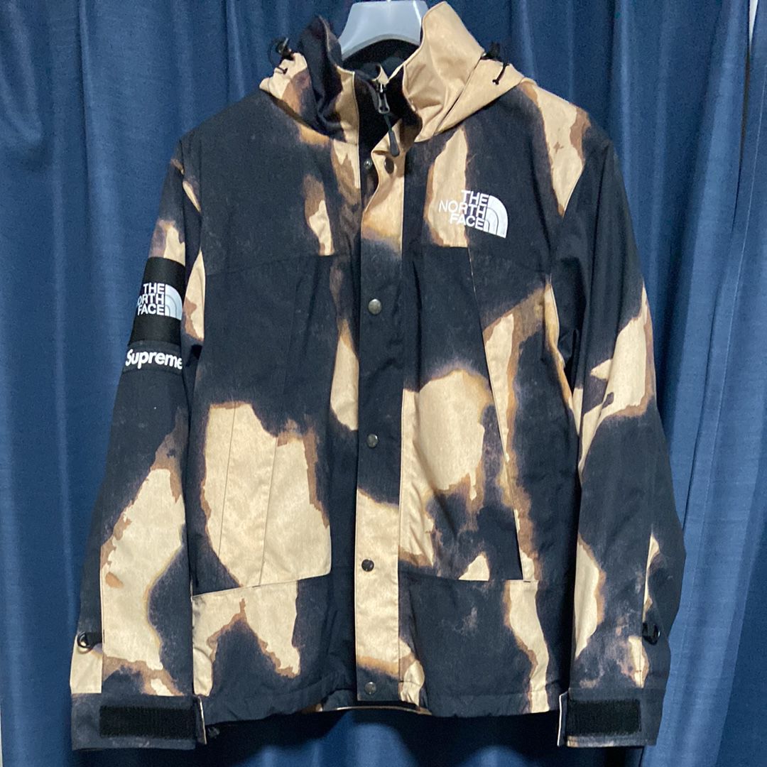 Supreme x The North Face Bleached Denim Print Mountain Jacket "Black"
