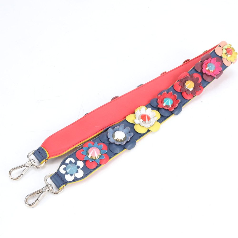 ■美品 フェンディ