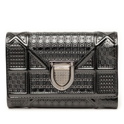 ディオール ディオラマ 三つ折り財布 ブラック パテントレザー レディース Dior 【中古】