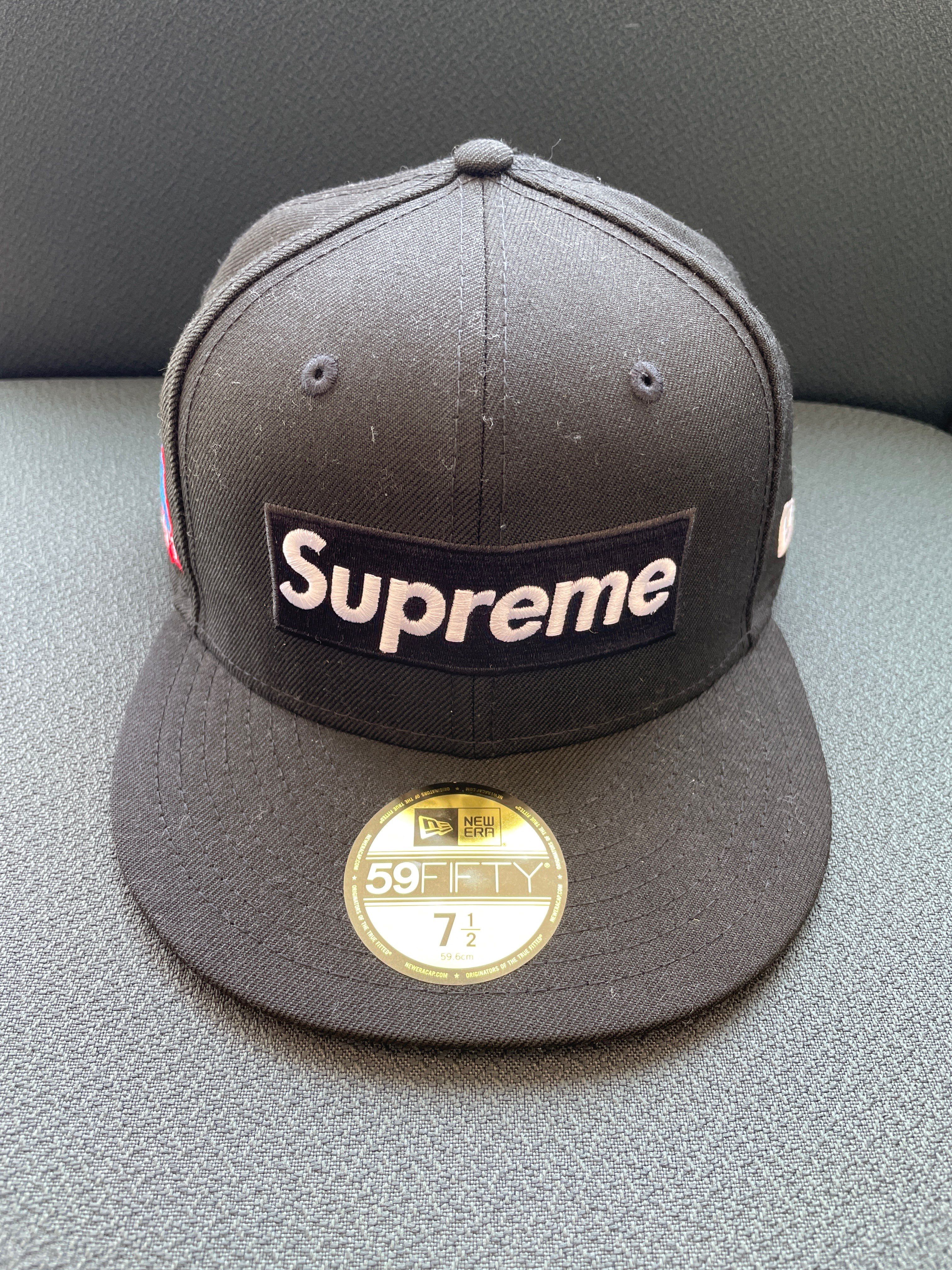 Supreme World Famous Box Logo New Era® "Black"