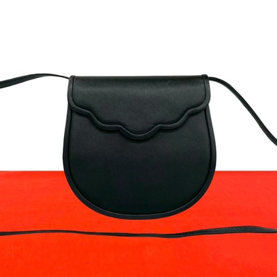 YVES SAINT LAURENT イヴ・サンローラン レザー ショルダーバッグ ブラック
80235