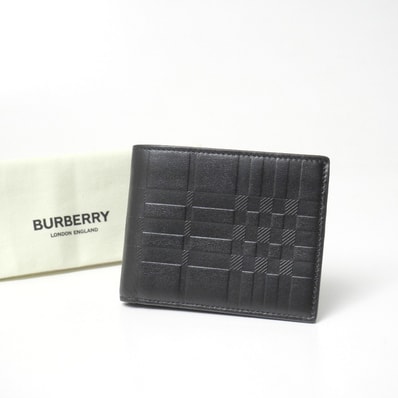 BURBERRY バーバリー 二つ折り財布 チェック エンボスレザー 札入れ コンパクト イタリア製 ブランド古着【中古】20260526/RA9511