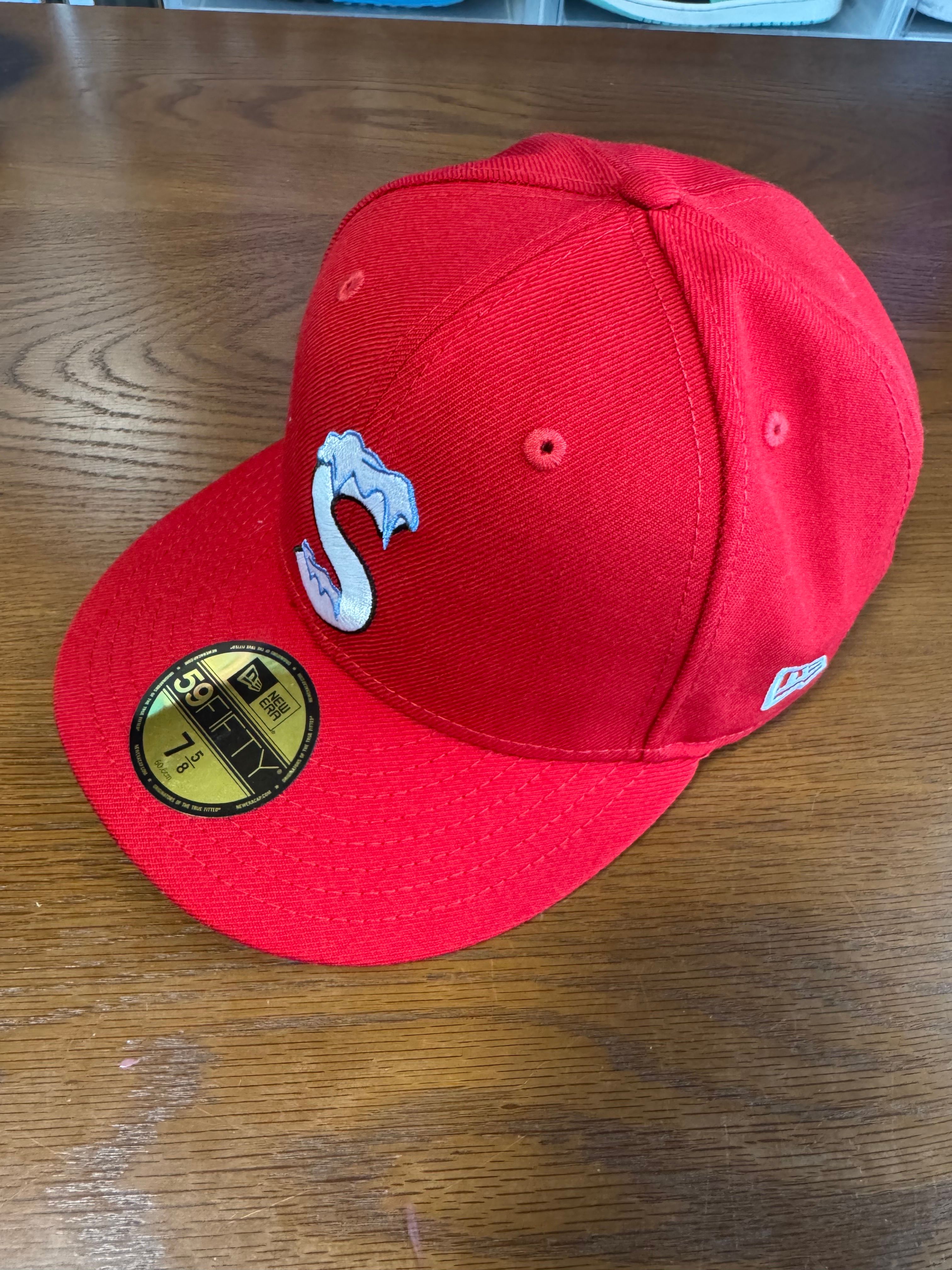 Supreme S Logo New Era® "Red" (20FW)