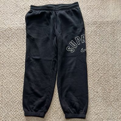 Supreme / Nike Arc Sweatpant "Black"