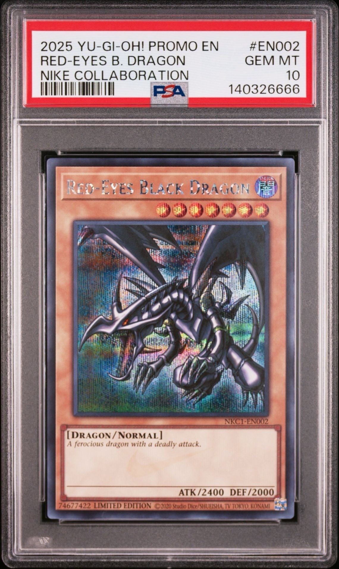 真紅眼の黒竜 SE [NKC1-EN002](遊戯王 x ナイキ エアーマックス 95 QS エアーマッスル House of Duel - 童実野町決闘遊戯館 限定プロモ) 