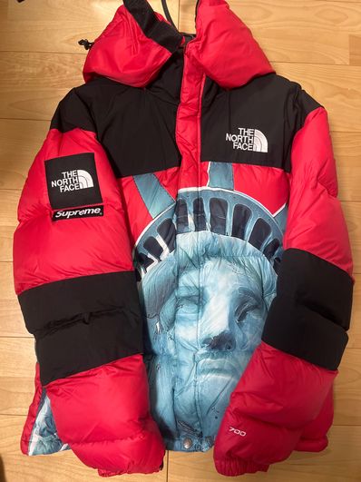 Supreme x The North Face Statue of Liberty Baltoro Jacket "Red"