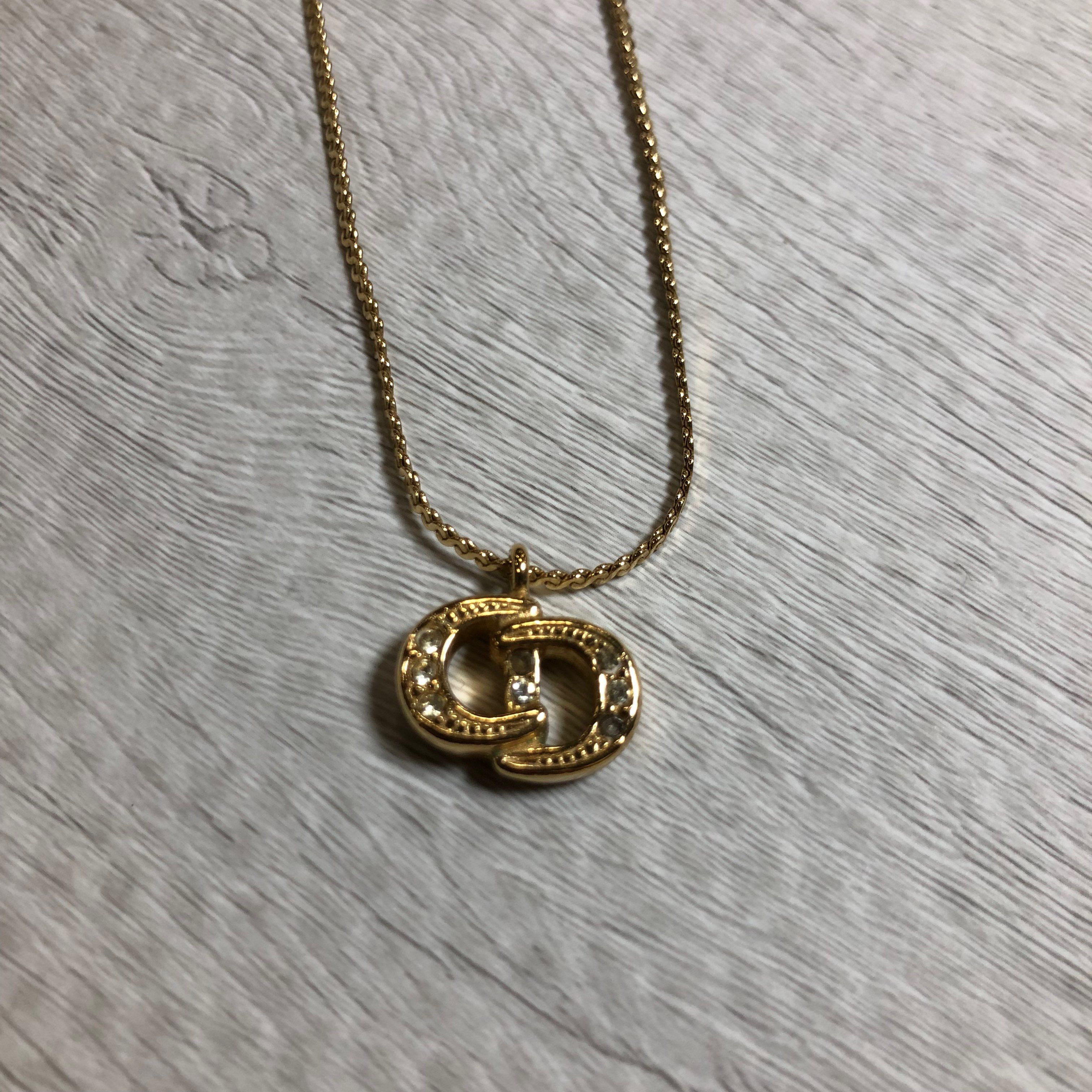 ディオールCDロゴ入りラインストーンNC