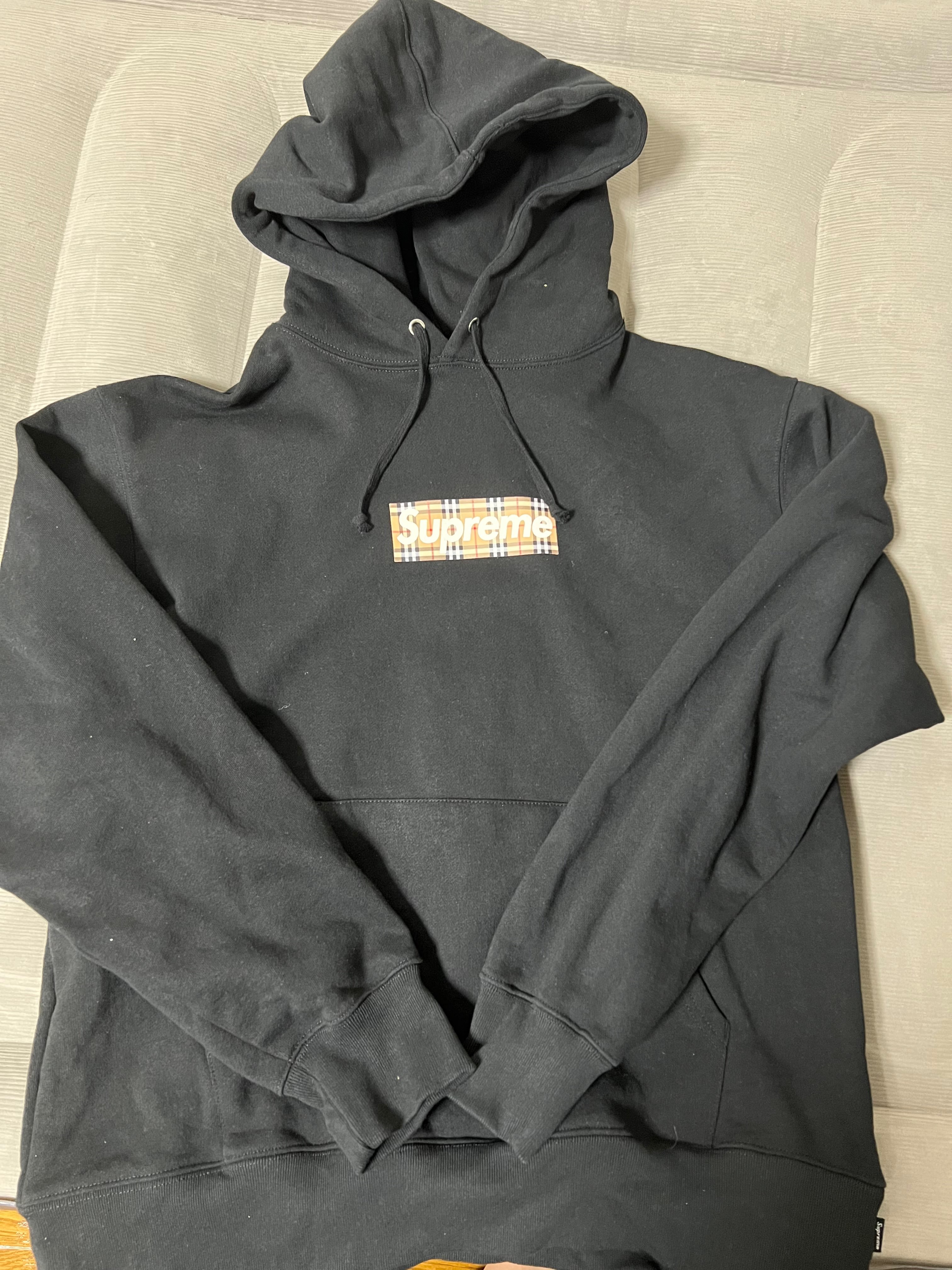 Supreme / Burberry Box Logo Hooded Sweatshirt "Black"