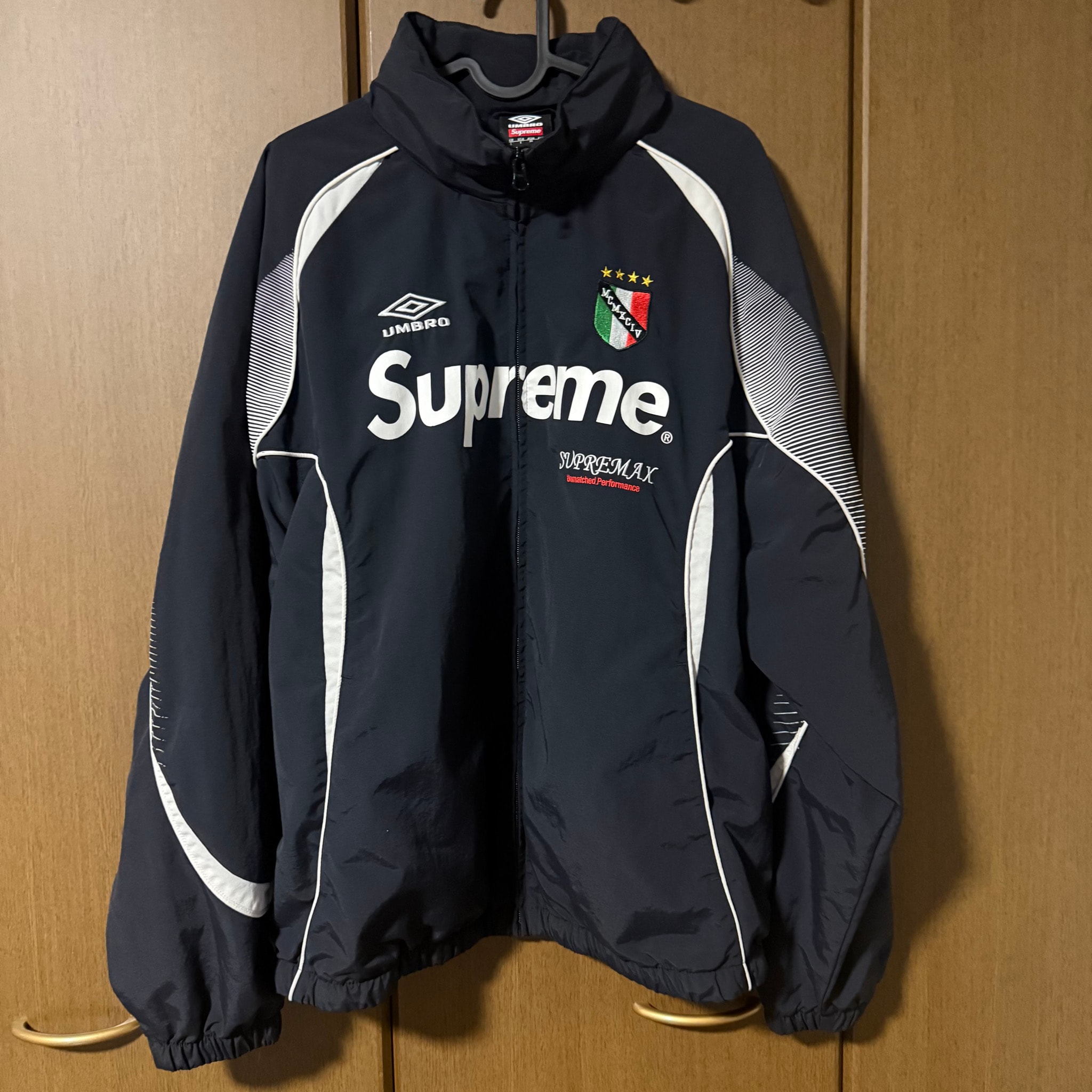 Supreme x Umbro Track Jacket "Black"