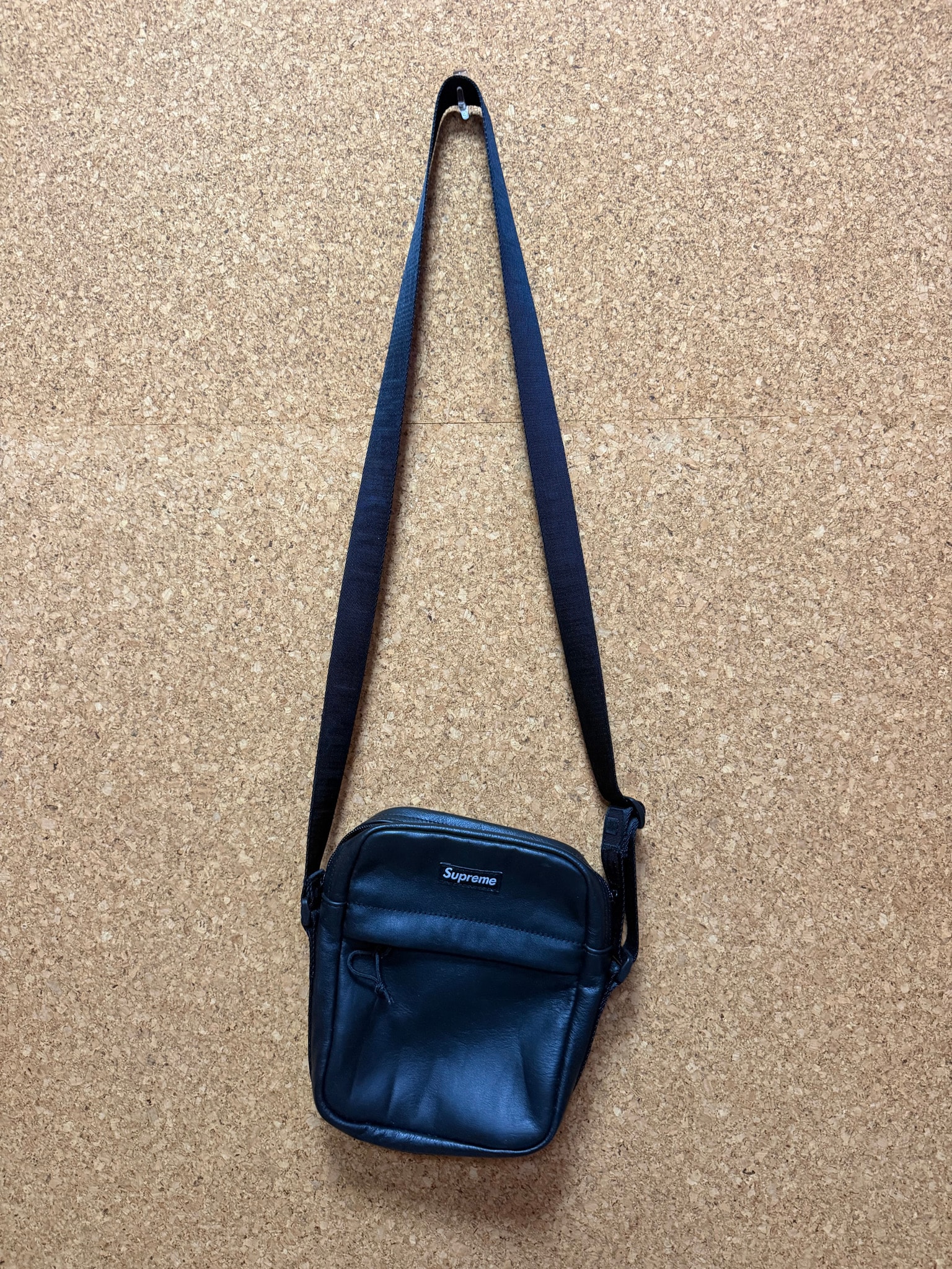 Supreme Leather Shoulder Bag "Black" (23FW)