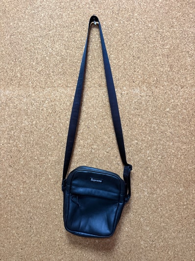Supreme Leather Shoulder Bag "Black" (23FW)