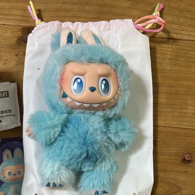 POP MART THE MONSTERS (LABUBU) Big into Energy Series Plush Pendant HOPE