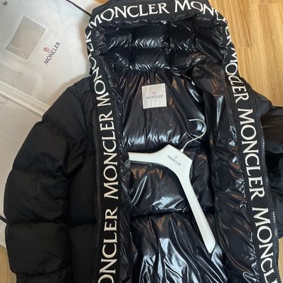 MONCLER Montcla Nylon Down Jacket "Black"