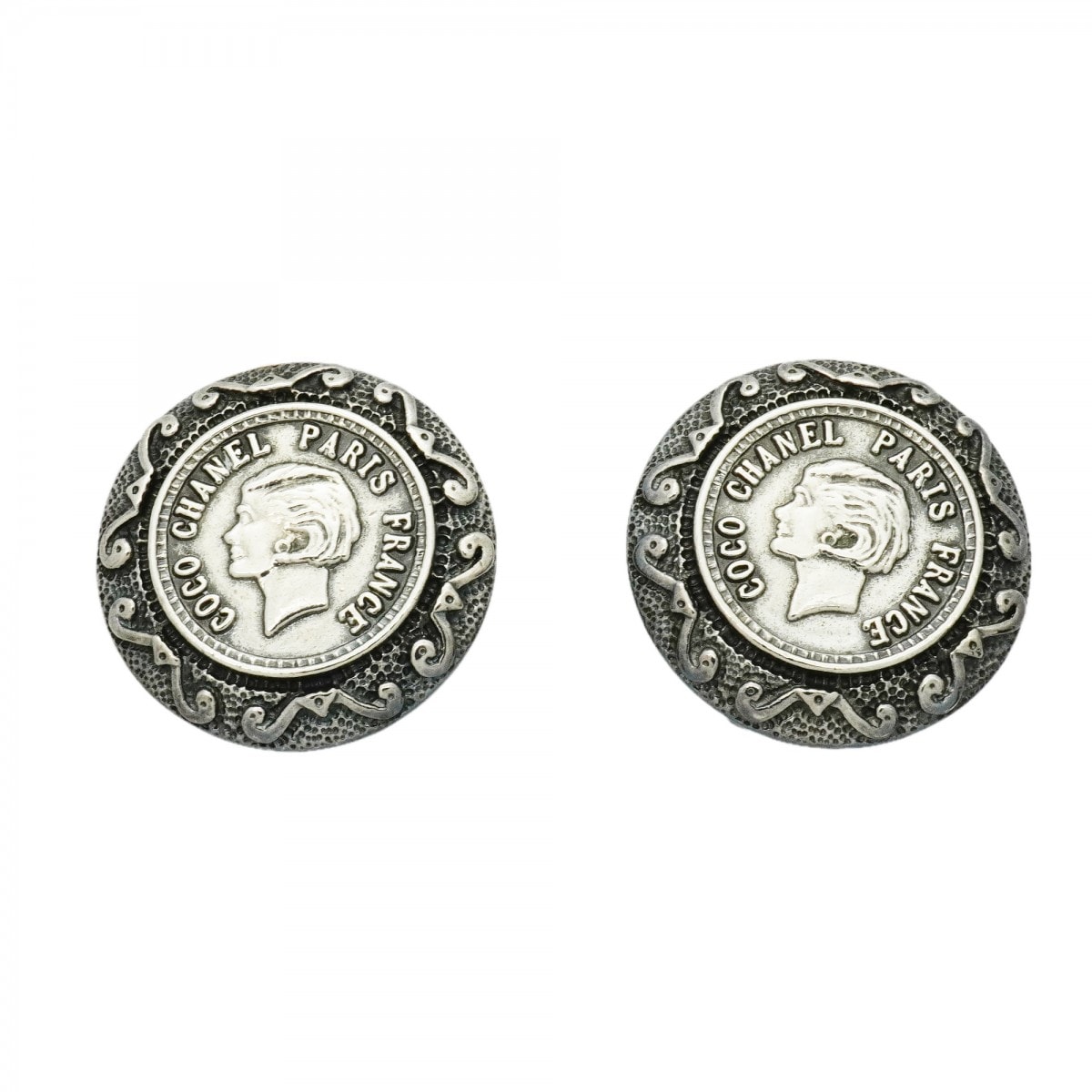 ★SALE【6jcb0651】シャネル イヤリング ヴィンテージ シャネルロゴ コインモチーフ メタル シルバー グレー【中古】レディース