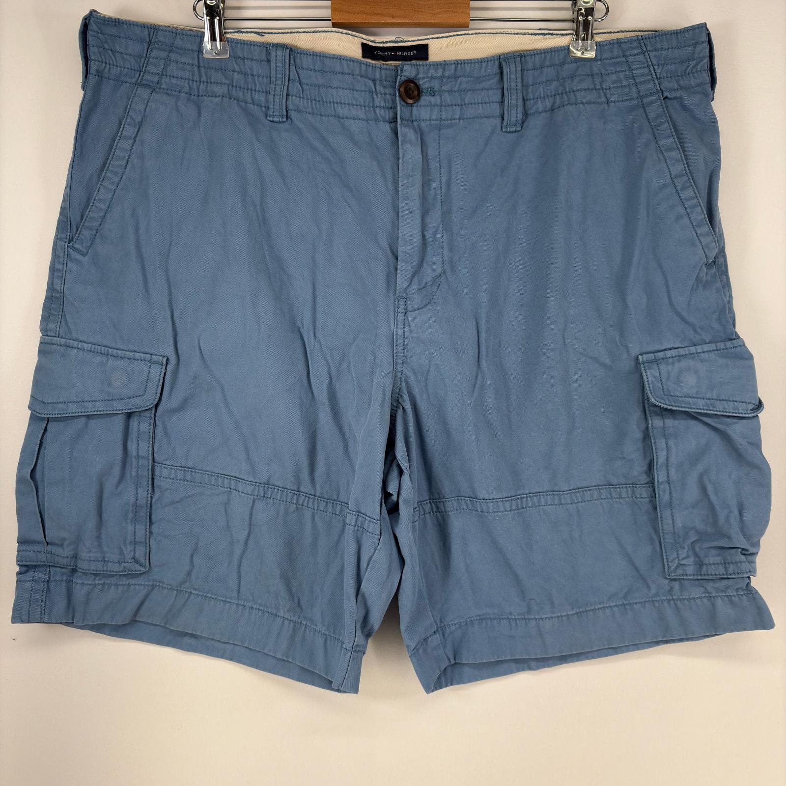 古着 トミーヒルフィガー TOMMY HILFIGER ショートパンツ カーゴ ワンポイント ジップ 刺繍ロゴ ハーフパンツ w42  水色 メンズ