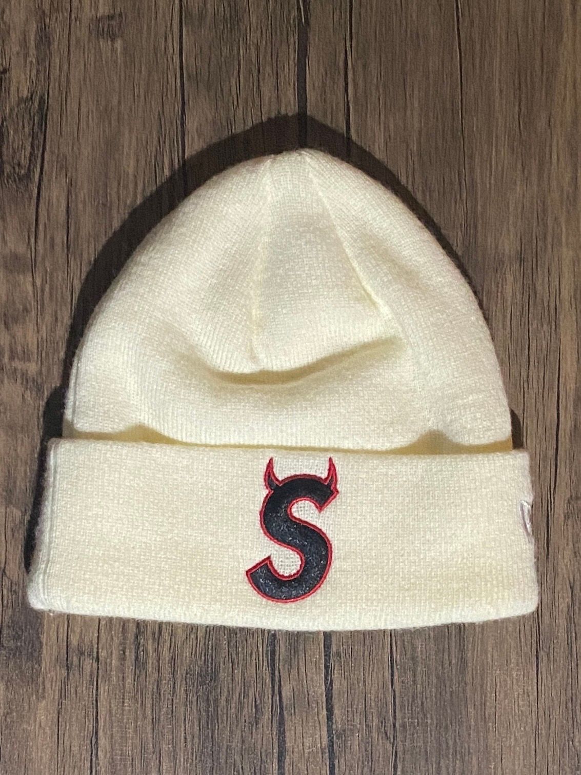 Supreme New Era S Logo Beanie "Natural" (22FW)