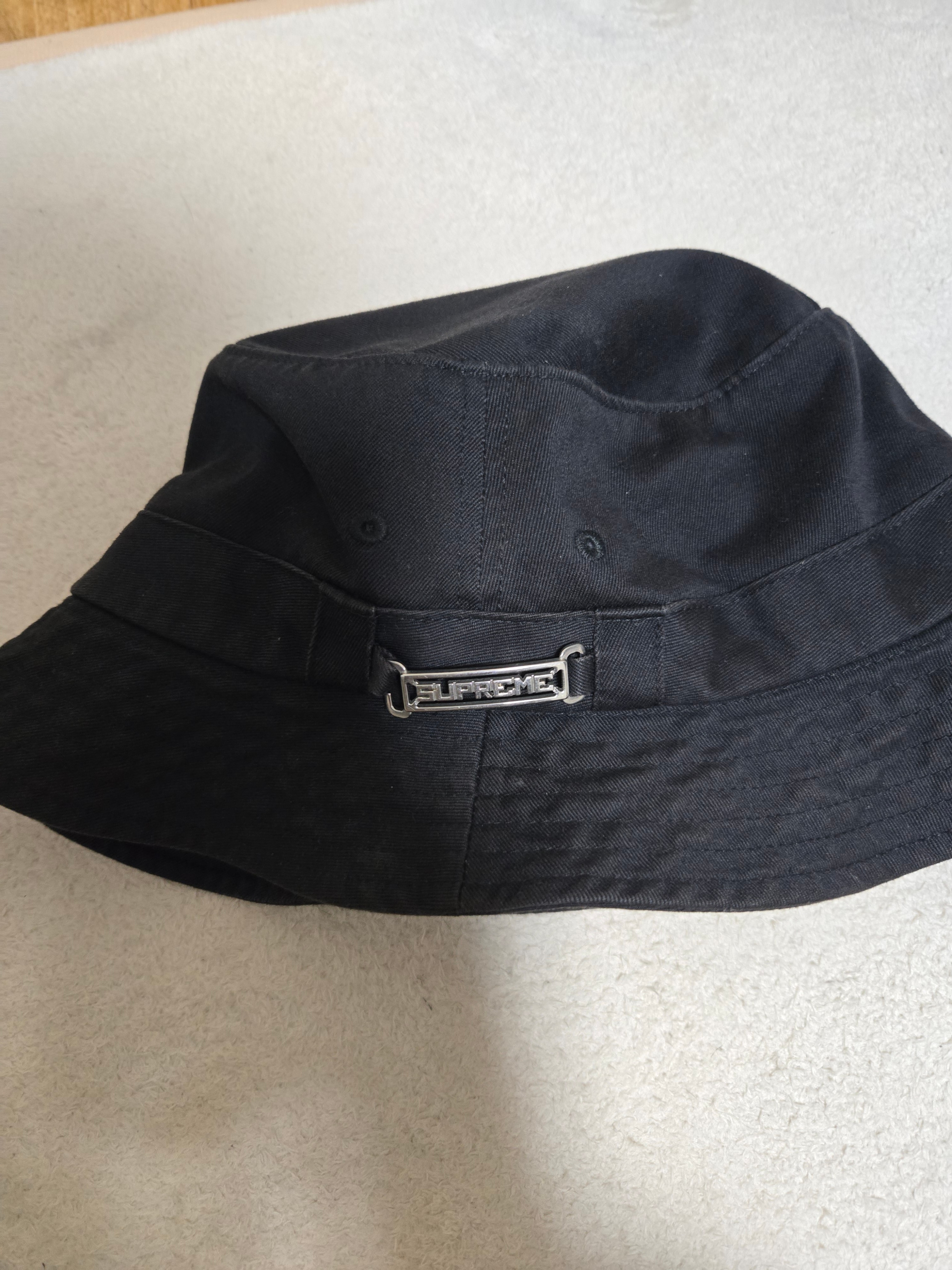 Supreme name plate crusher シュプリームネームプレートクラッシャ