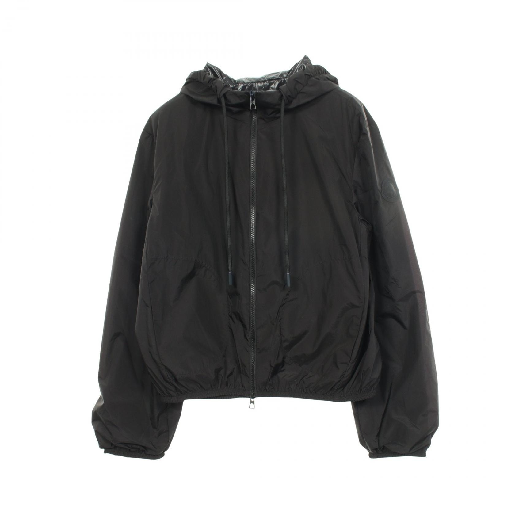 モンクレール MONCLER CASSIE フード付き ナイロンジャケット 衣料品 アウター ナイロン レディース ブラック系 1A00117 【中古】