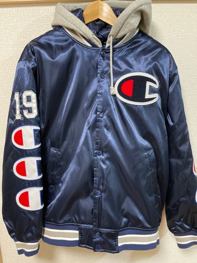 Supreme / Champion® Hooded Satin Varsity Jacket "navy"