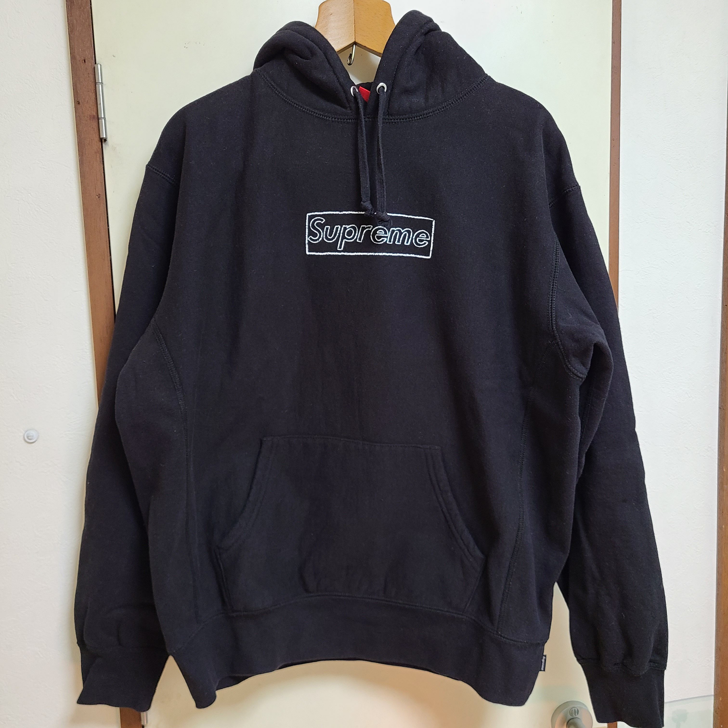 Supreme KAWS Chalk Logo Hooded Sweatshirt "Black"(2021)