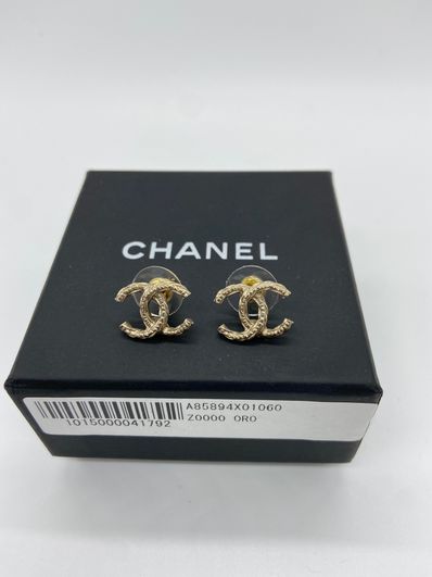 CHANEL ピアス ツイスト ココマーク スタッド ゴールド A85894