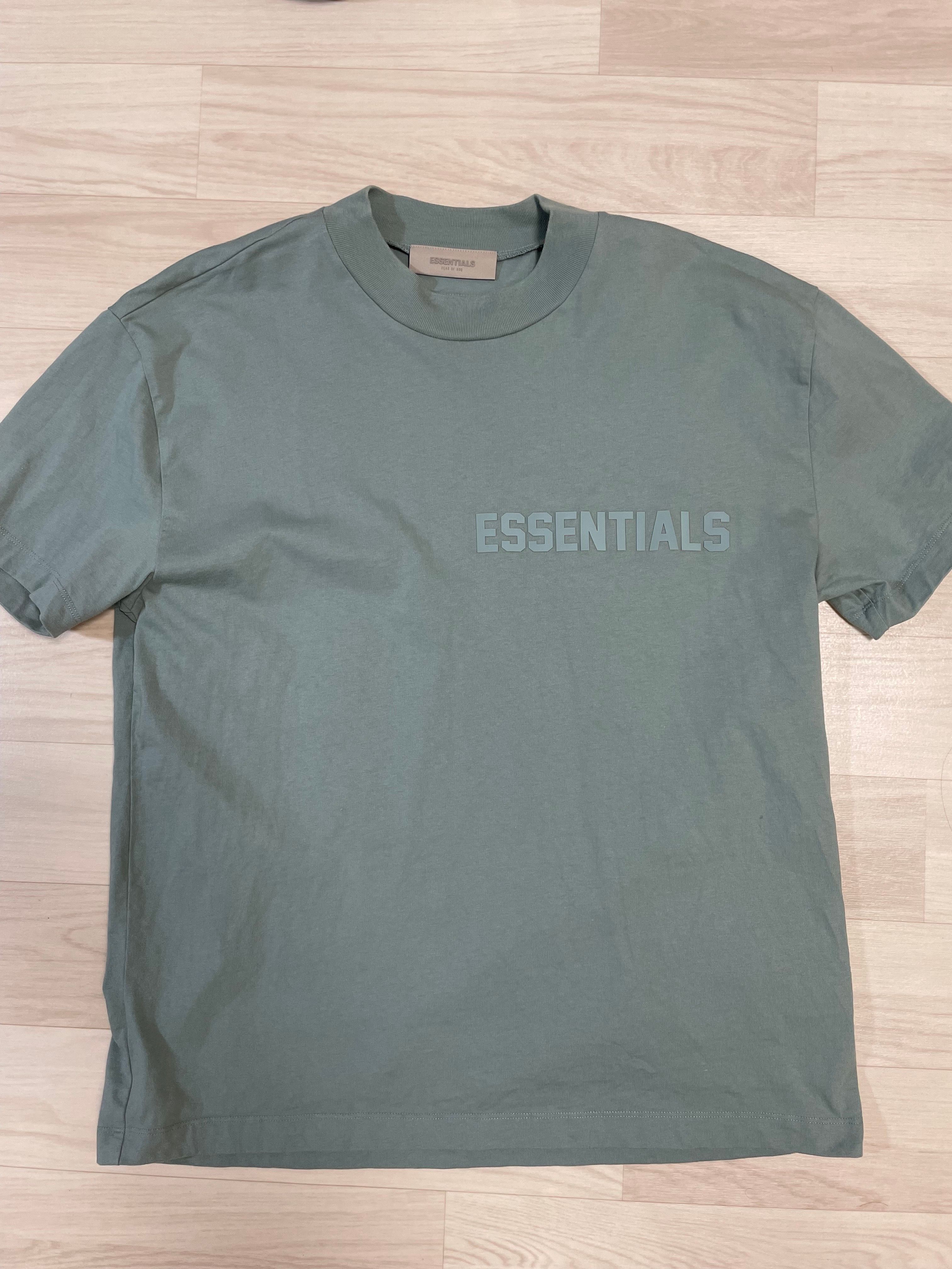 FEAR OF GOD ESSENTIALS SS Tee (Silicon Logo)"Sycamore"