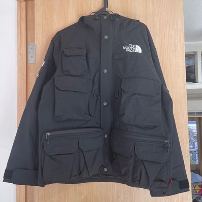 Supreme x The North Face Cargo Jacket "Black"